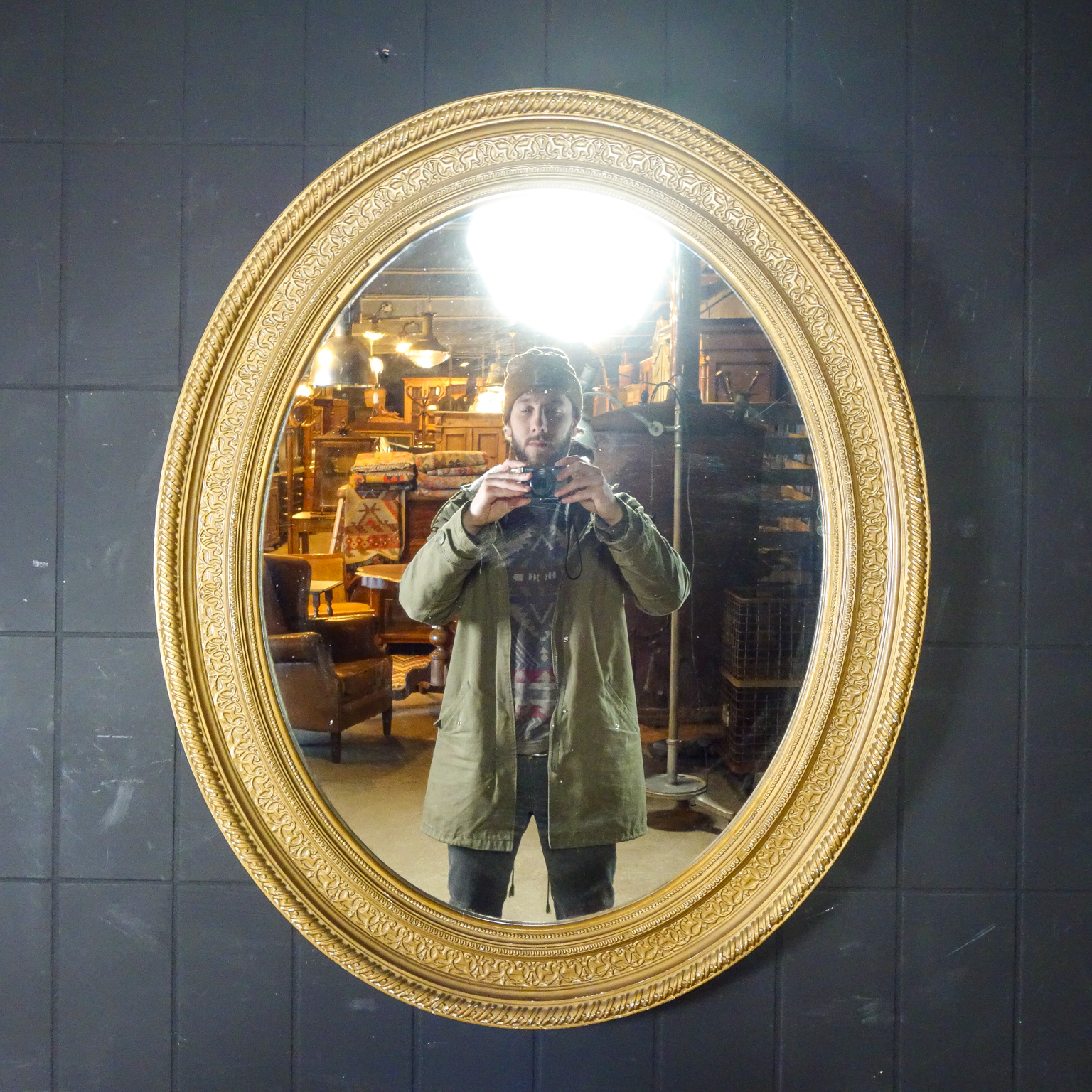 sjaal cruise Harden Antieke Ovale Spiegel in Gouden Lijst - Assortiment - Vivre Interieur  Authentique